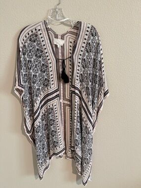 Caslon light weight printed shawl